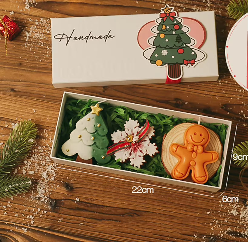 Holiday Aroma Candle Romantic Christmas Candle Gift Set Decorative Christmas Candle Handmade for Gifting Dining Room Living Room