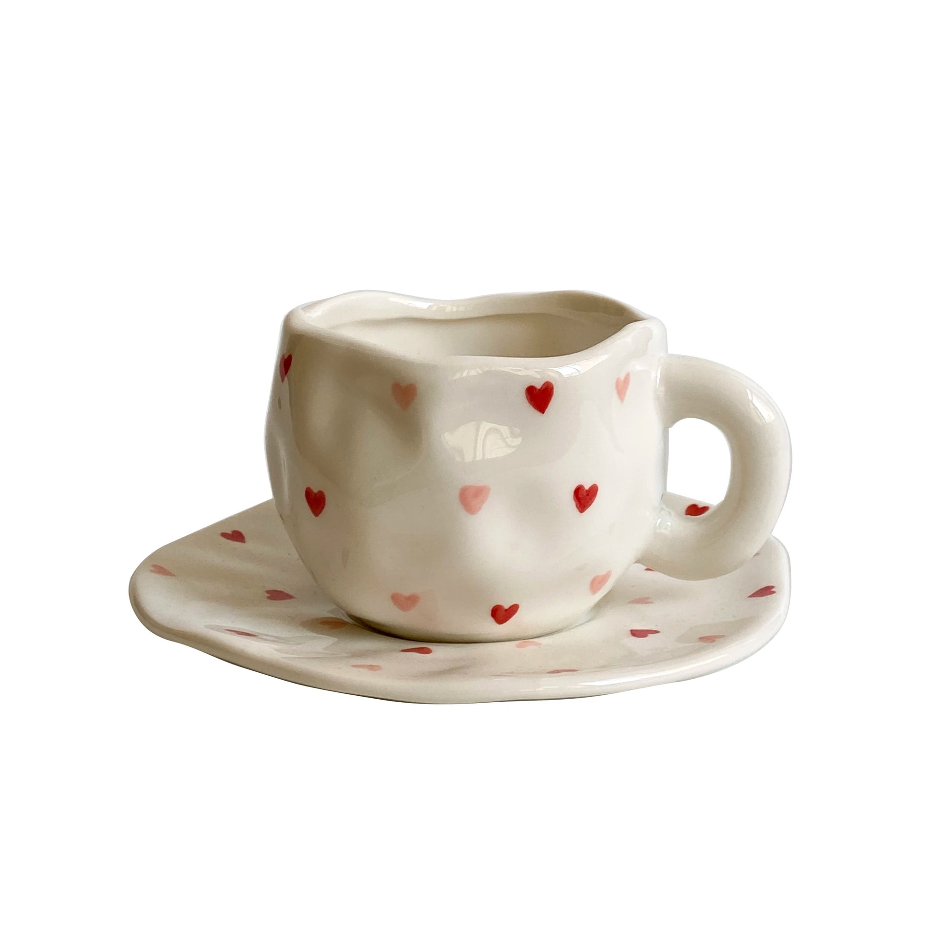 1Set Love Irregular Coffee Cup and Saucer, Creative Design Hand-Plated Irregular Coffee Cup and Saucer, Red Love Coffee Cup Mug, Suitable for Home Decoration Drinking Water, Afternoon Tea Coffee Cake, Couple Date, Candlelight Dinner, Valentine'S Day Gift