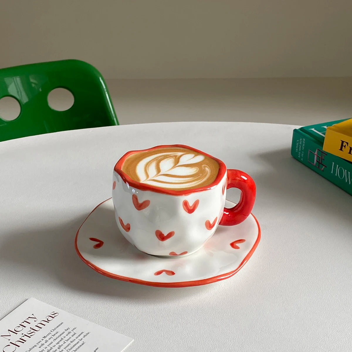 1Set Love Irregular Coffee Cup and Saucer, Creative Design Hand-Plated Irregular Coffee Cup and Saucer, Red Love Coffee Cup Mug, Suitable for Home Decoration Drinking Water, Afternoon Tea Coffee Cake, Couple Date, Candlelight Dinner, Valentine'S Day Gift