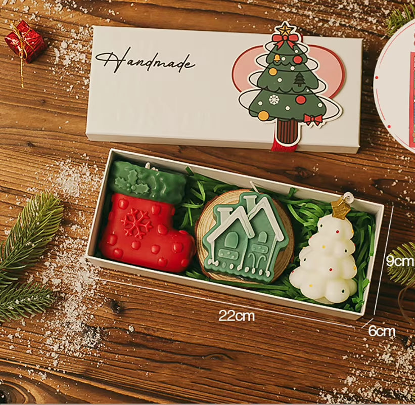 Holiday Aroma Candle Romantic Christmas Candle Gift Set Decorative Christmas Candle Handmade for Gifting Dining Room Living Room